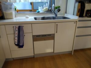 新潟キッチン取付け隊　シンク下食洗機リフォーム　施工後